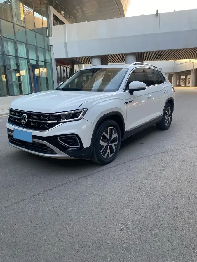 2023 Volkswagen Tayron 1.5T 160HP L4 7DCT