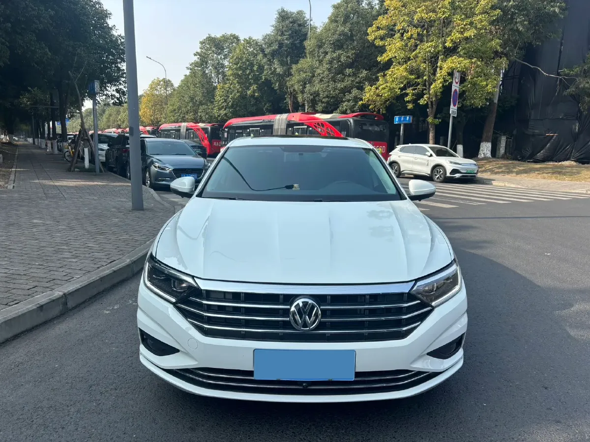 2021 Volkswagen Sagitar 1.2T 116HP L4 7DCT,autocango,china used car exporter,china ev exporter,chinese used car exporter,chinese used ev exporter
