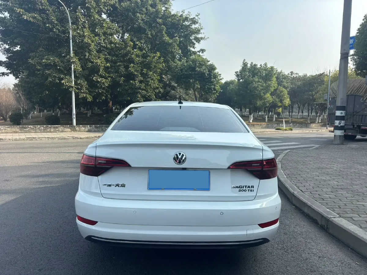 2021 Volkswagen Sagitar 1.2T 116HP L4 7DCT,autocango,china used car exporter,china ev exporter,chinese used car exporter,chinese used ev exporter