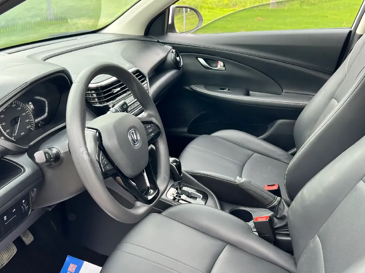 2019 ChangAn Alsvin 1.5L 107HP L4 5DCT,autocango,china used car exporter,china ev exporter,chinese used car exporter,chinese used ev exporter