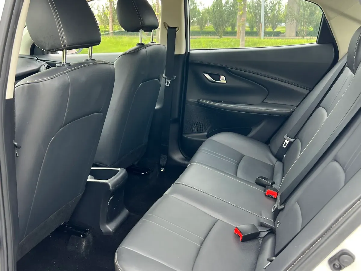 2019 ChangAn Alsvin 1.5L 107HP L4 5DCT,autocango,china used car exporter,china ev exporter,chinese used car exporter,chinese used ev exporter