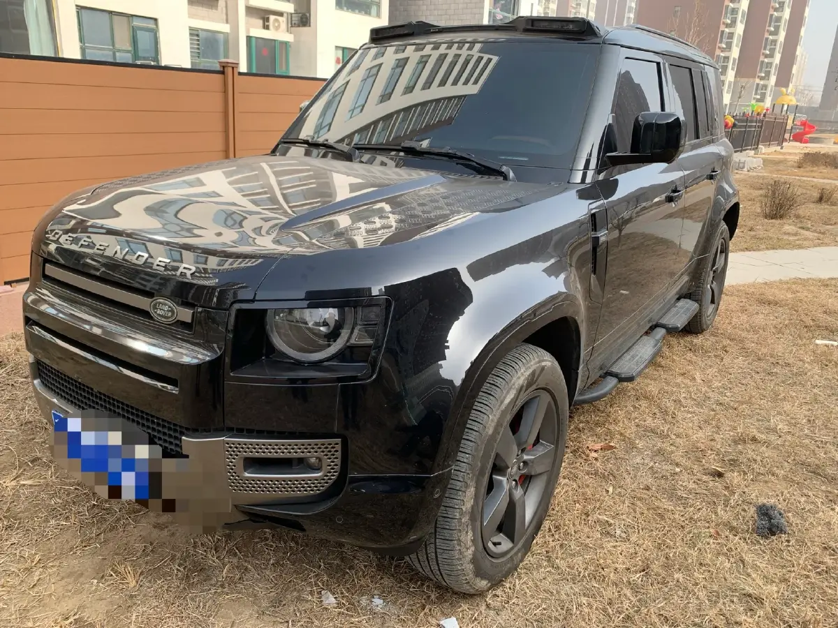 2024 Land Rover Defender 3.0T 400HP L6 8AT