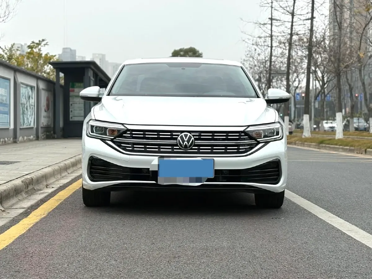 2023 Volkswagen Sagitar 1.4T 150HP L4 7DCT,autocango,china used car exporter,china ev exporter,chinese used car exporter,chinese used ev exporter