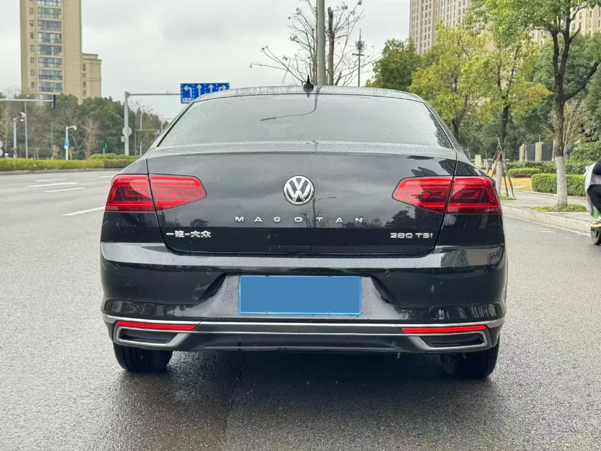 2020 Volkswagen Magotan 1.4T 150HP L4 7DCT,autocango,china used car exporter,china ev exporter,chinese used car exporter,chinese used ev exporter