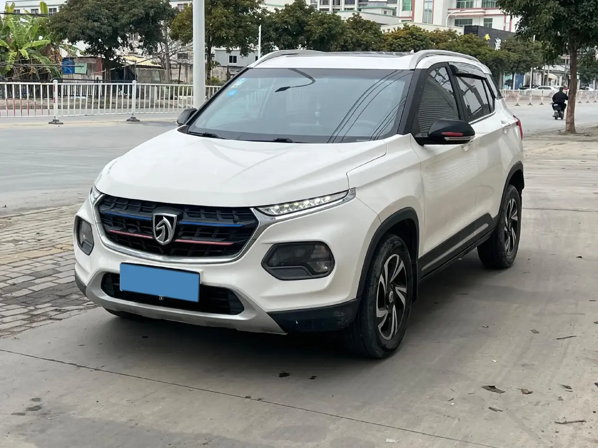 2017 BaoJun 510 1.5L 112HP L4 6MT