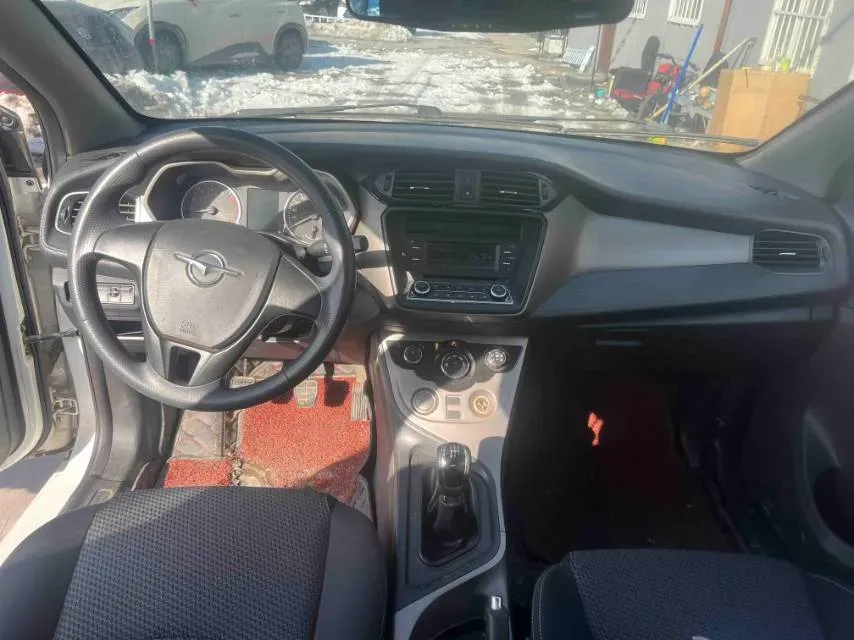 2017 HaiMa M3 1.5L 112HP L4 5MT,autocango,china used car exporter,china ev exporter,chinese used car exporter,chinese used ev exporter