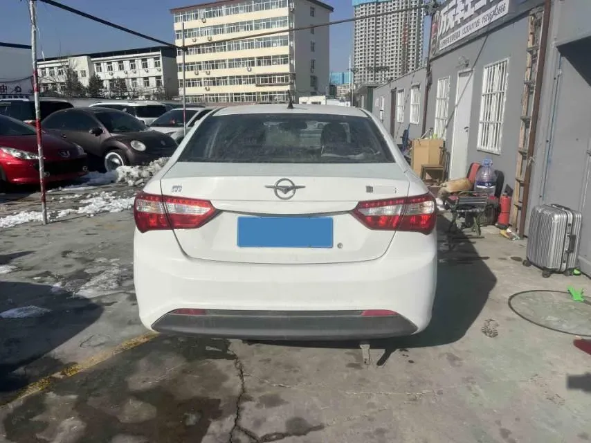 2017 HaiMa M3 1.5L 112HP L4 5MT,autocango,china used car exporter,china ev exporter,chinese used car exporter,chinese used ev exporter