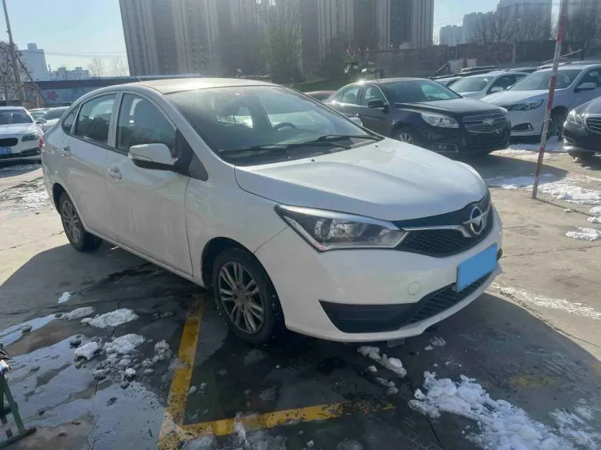 2017 HaiMa M3 1.5L 112HP L4 5MT,autocango,china used car exporter,china ev exporter,chinese used car exporter,chinese used ev exporter