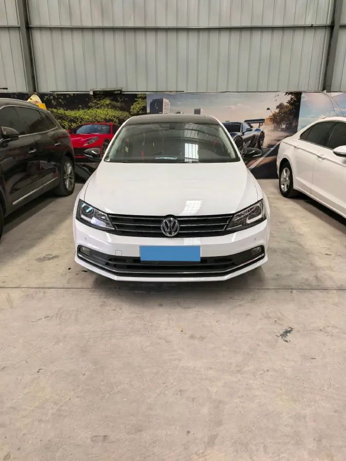 2018 Mazda CX-4 2.5L 192HP L4 6AT,autocango,china used car exporter,china ev exporter,chinese used car exporter,chinese used ev exporter