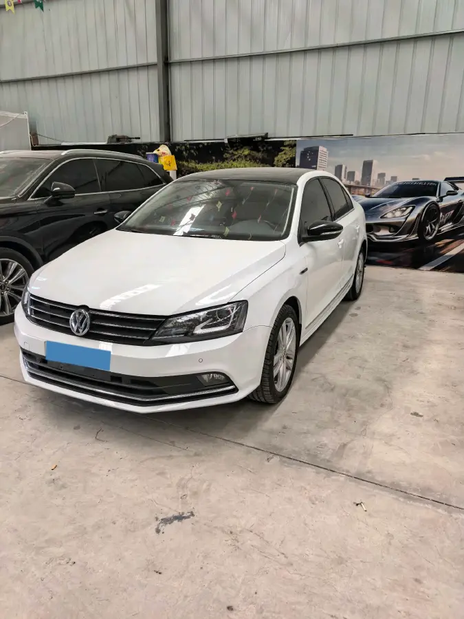 2018 Mazda CX-4 2.5L 192HP L4 6AT