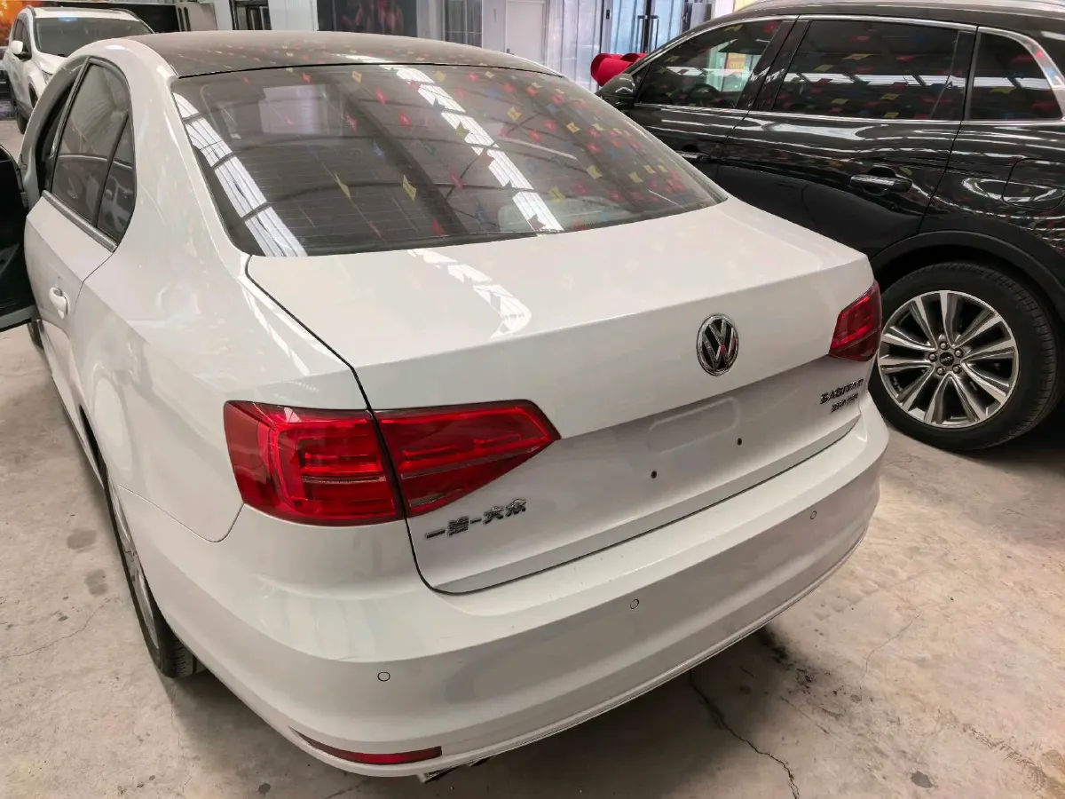 2018 Mazda CX-4 2.5L 192HP L4 6AT,autocango,china used car exporter,china ev exporter,chinese used car exporter,chinese used ev exporter