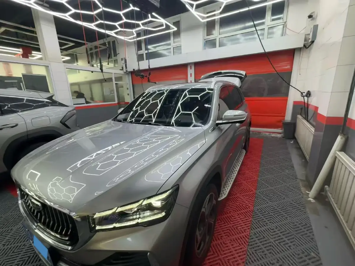 2021 Geely Monjaro 2.0T 238HP L4 8AT