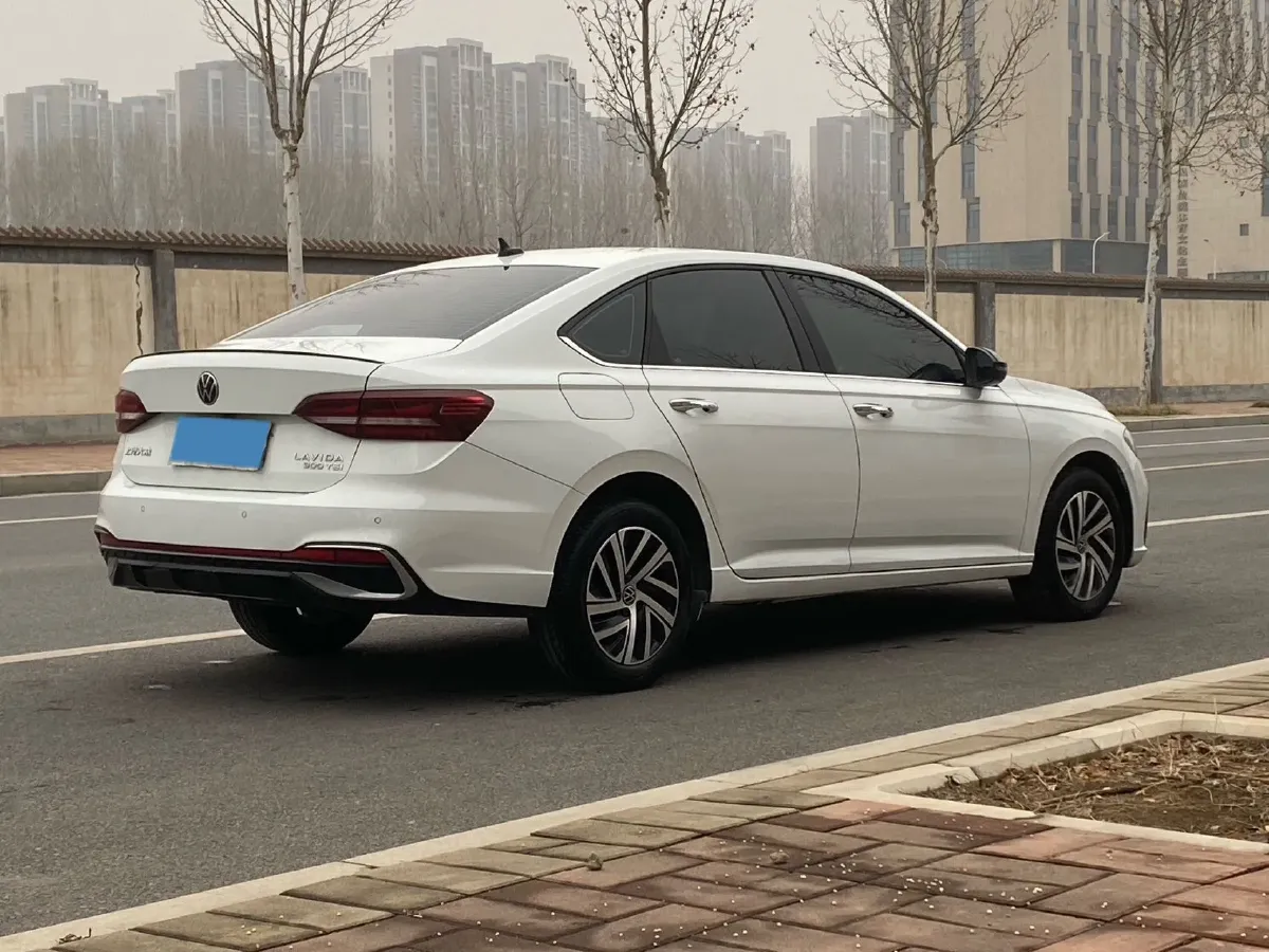 2023 Volkswagen Lavida 1.5T 160HP L4 7DCT,autocango,china used car exporter,china ev exporter,chinese used car exporter,chinese used ev exporter
