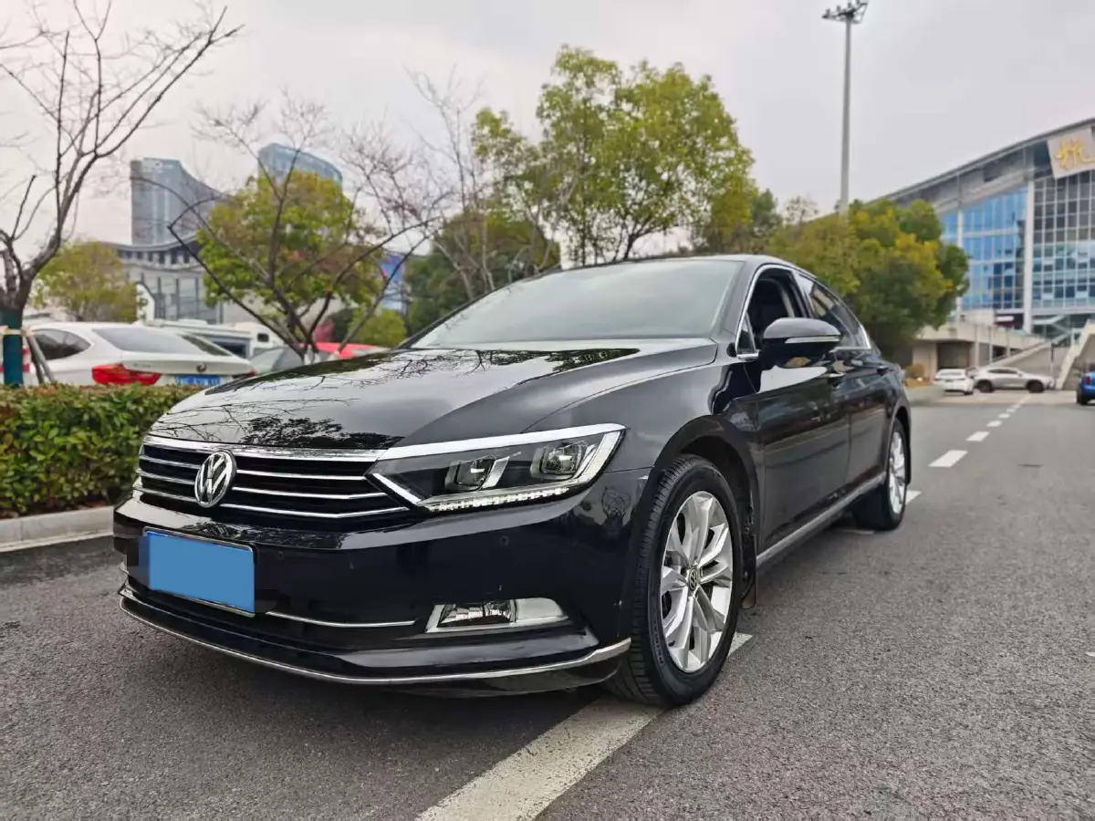 2018 Volkswagen Magotan 1.8T 180HP L4 7DCT
