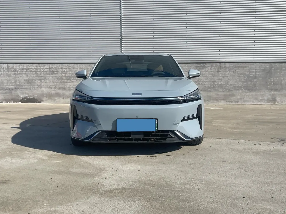 2023 Geely Galaxy L6 1.5T 163HP L4 3DHT PHEV,autocango,china used car exporter,china ev exporter,chinese used car exporter,chinese used ev exporter