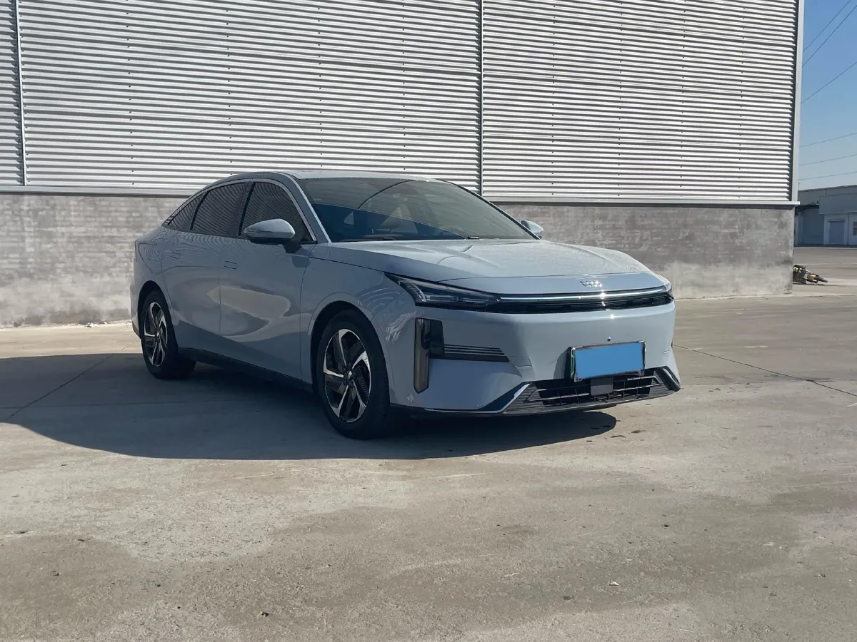 2023 Geely Galaxy L6 1.5T 163HP L4 3DHT PHEV,autocango,china used car exporter,china ev exporter,chinese used car exporter,chinese used ev exporter