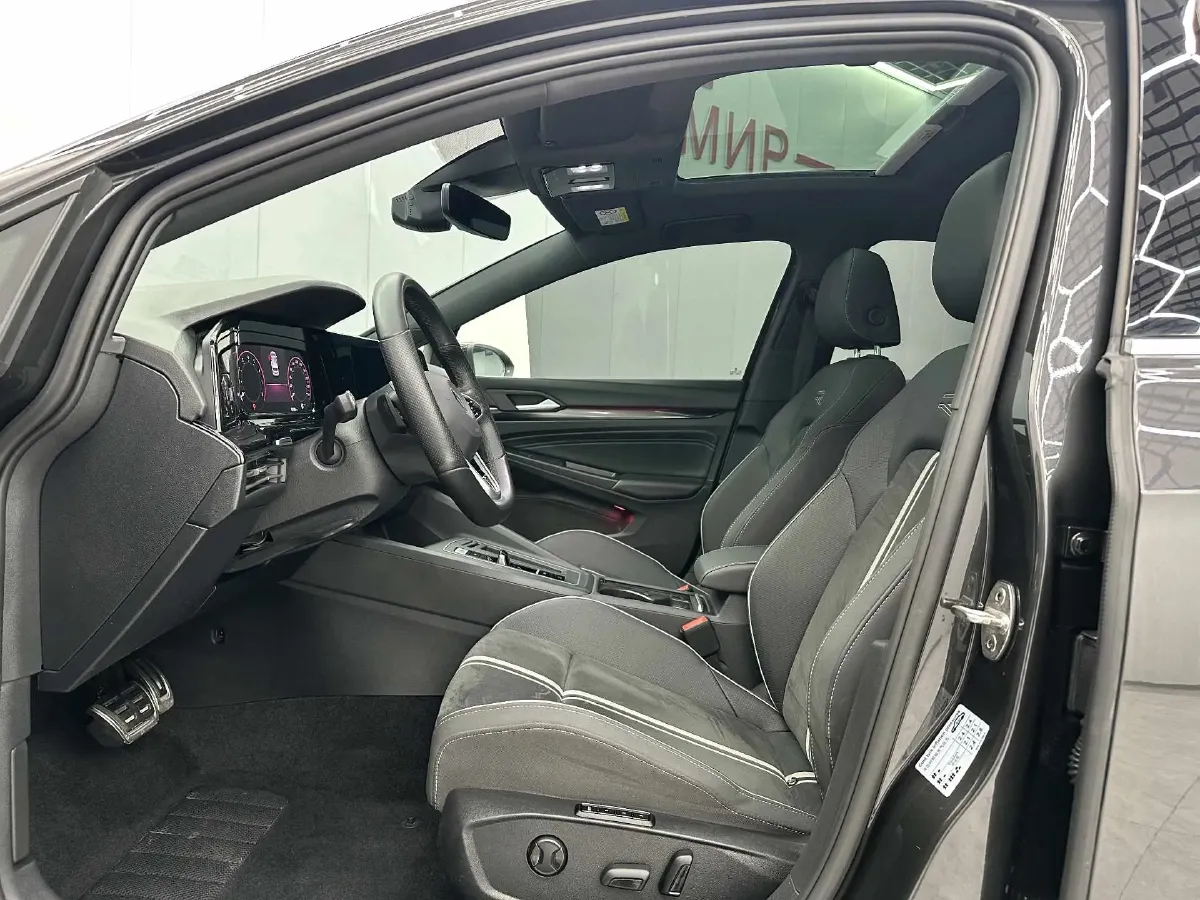 2021 Volkswagen Golf 1.4T 150HP L4 7DCT,autocango,china used car exporter,china ev exporter,chinese used car exporter,chinese used ev exporter