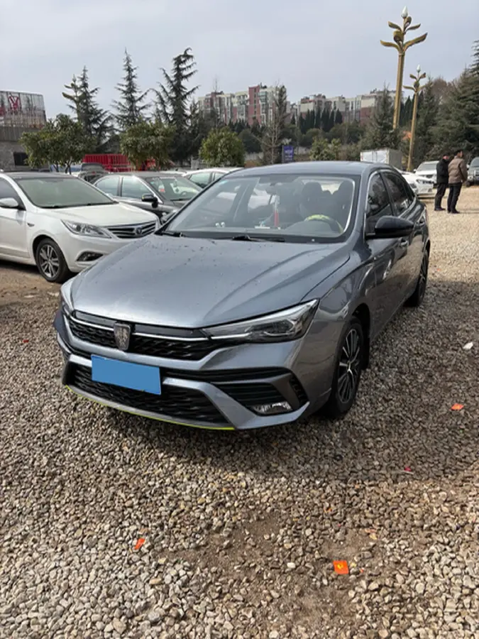 2021 Roewe i5 1.5L 120HP L4 CVT