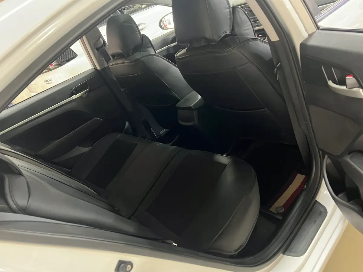 2016 Hyundai Elantra 1.6L 128HP L4 6MT,autocango,china used car exporter,china ev exporter,chinese used car exporter,chinese used ev exporter