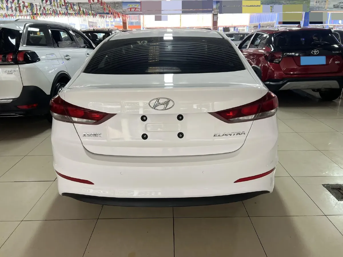 2016 Hyundai Elantra 1.6L 128HP L4 6MT,autocango,china used car exporter,china ev exporter,chinese used car exporter,chinese used ev exporter