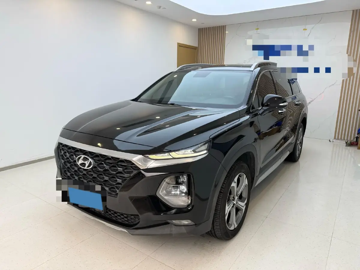 2019 Hyundai Santafe 2.0T 240HP L4 8AT