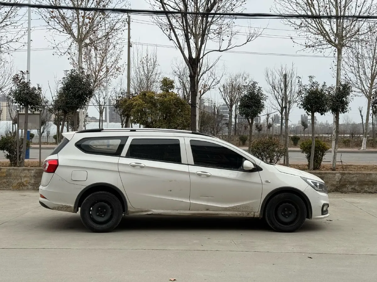 2019 JinBei XinYuan T32S 1.5L 102HP L4 5MT,autocango,china used car exporter,china ev exporter,chinese used car exporter,chinese used ev exporter