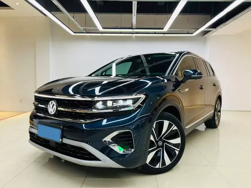 2021 Volkswagen Talagon 2.0T 220HP L4 7DCT