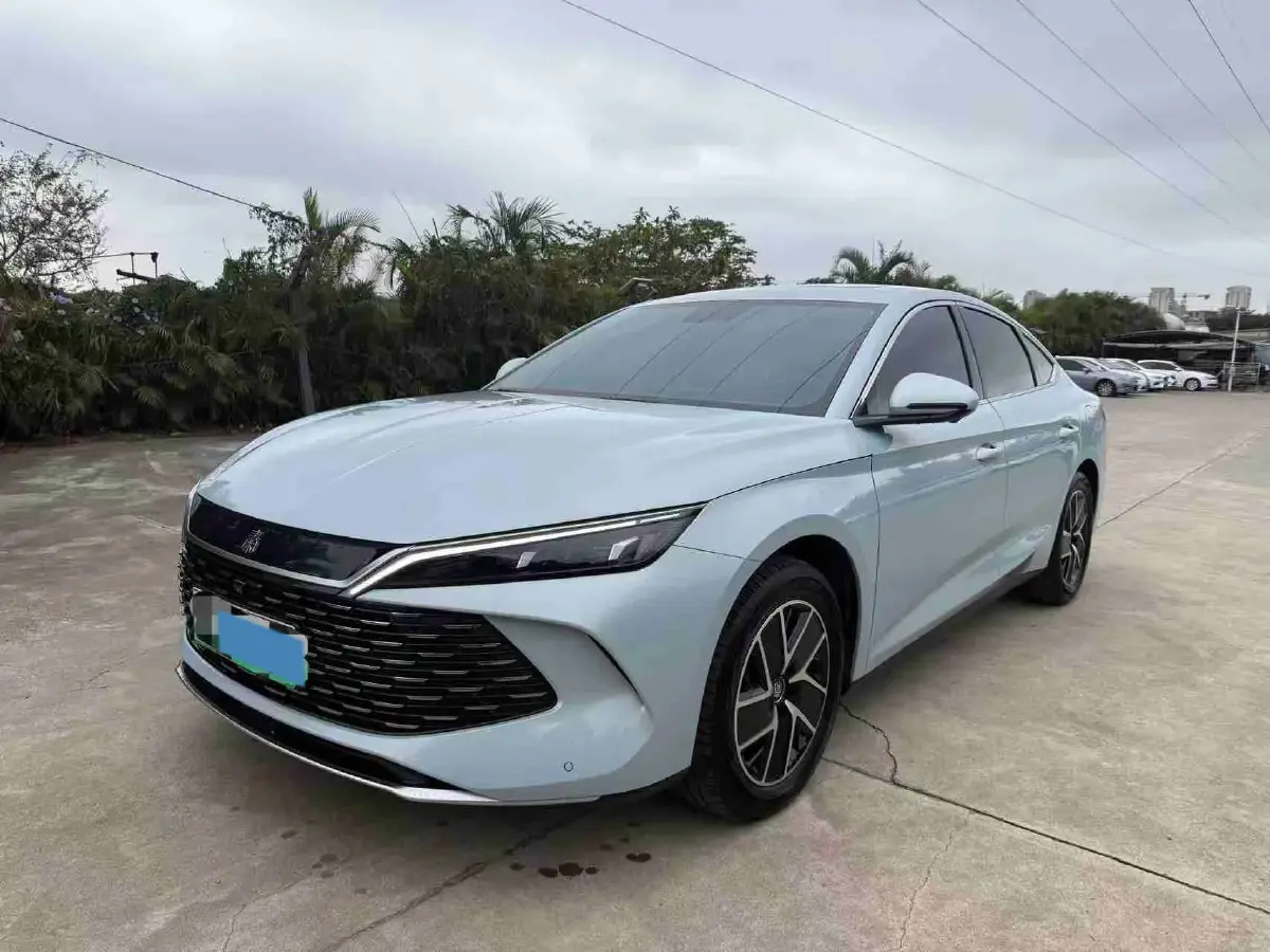 2024 BYD QinL 1.5L 101HP L4 E-CVT PHEV 15.87KWH