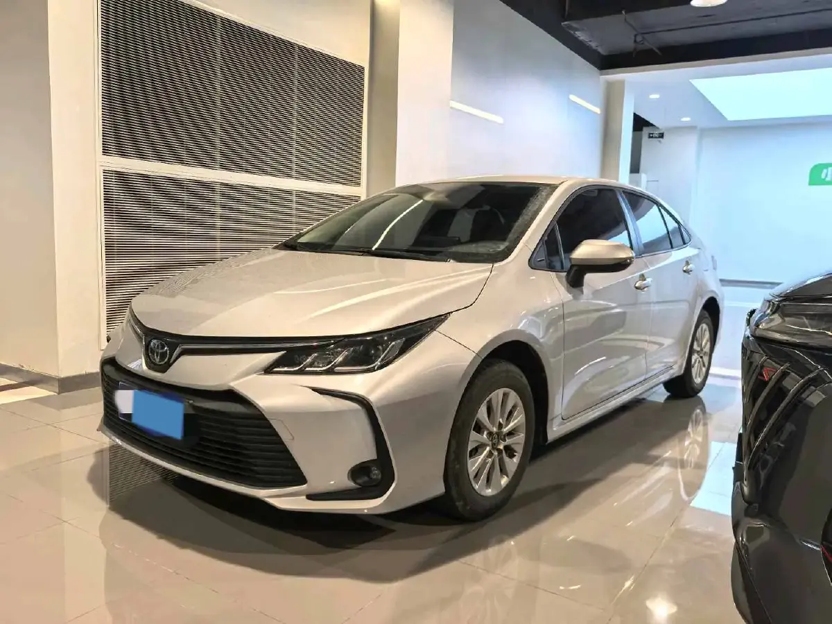 2021 Toyota Corolla 1.2T 116HP L4 CVT