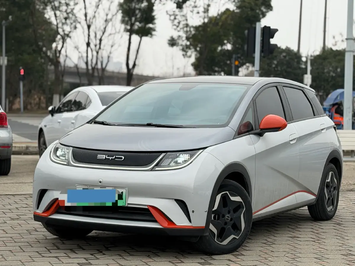 2021 Ford Escort 1.5L 122HP L3 6AT