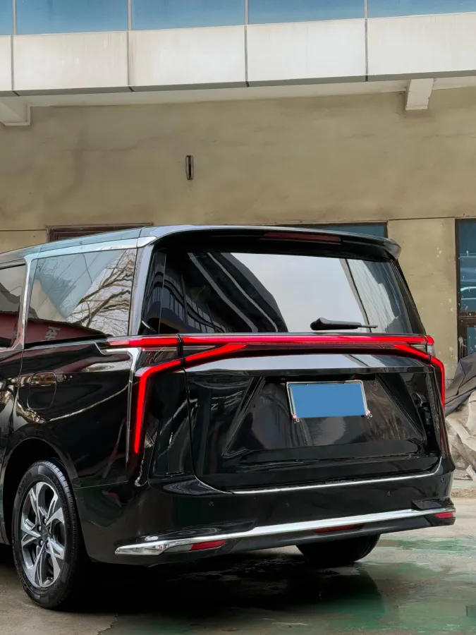 2022 MAXUS G90 2.0T 234HP L4 8AT,autocango,china used car exporter,china ev exporter,chinese used car exporter,chinese used ev exporter