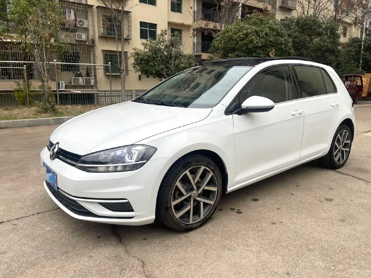 2019 Volkswagen Golf 1.4T 150HP L4 7DCT