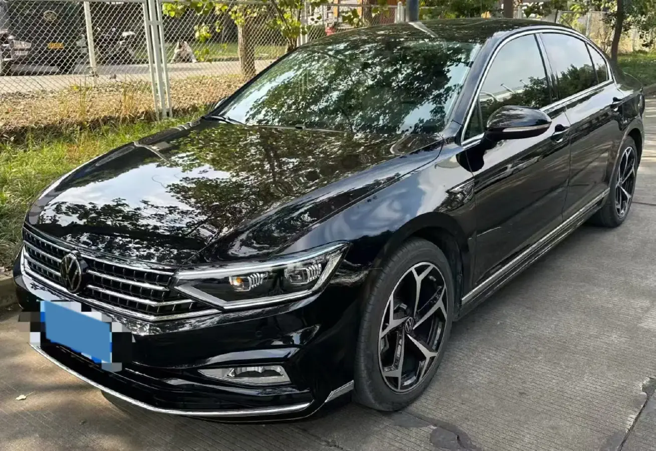 2023 Volkswagen Magotan 2.0T 186HP L4 7DCT