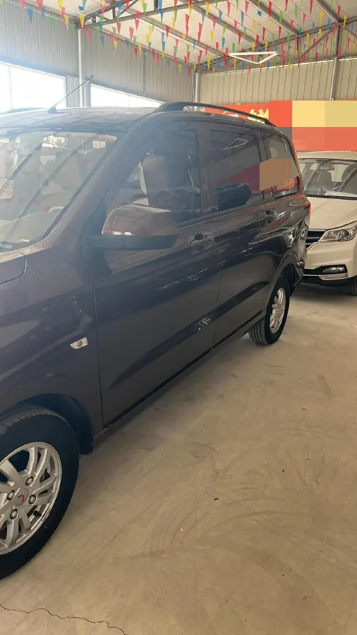 2021 WuLing RongGuang New Truck 1.5L 99HP L4 5MT,autocango,china used car exporter,china ev exporter,chinese used car exporter,chinese used ev exporter