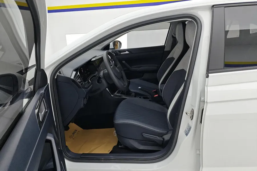 2023 Volkswagen Lavida 1.5L 110HP L4 5MT,autocango,china used car exporter,china ev exporter,chinese used car exporter,chinese used ev exporter