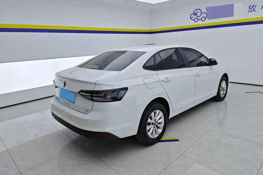 2023 Volkswagen Lavida 1.5L 110HP L4 5MT,autocango,china used car exporter,china ev exporter,chinese used car exporter,chinese used ev exporter