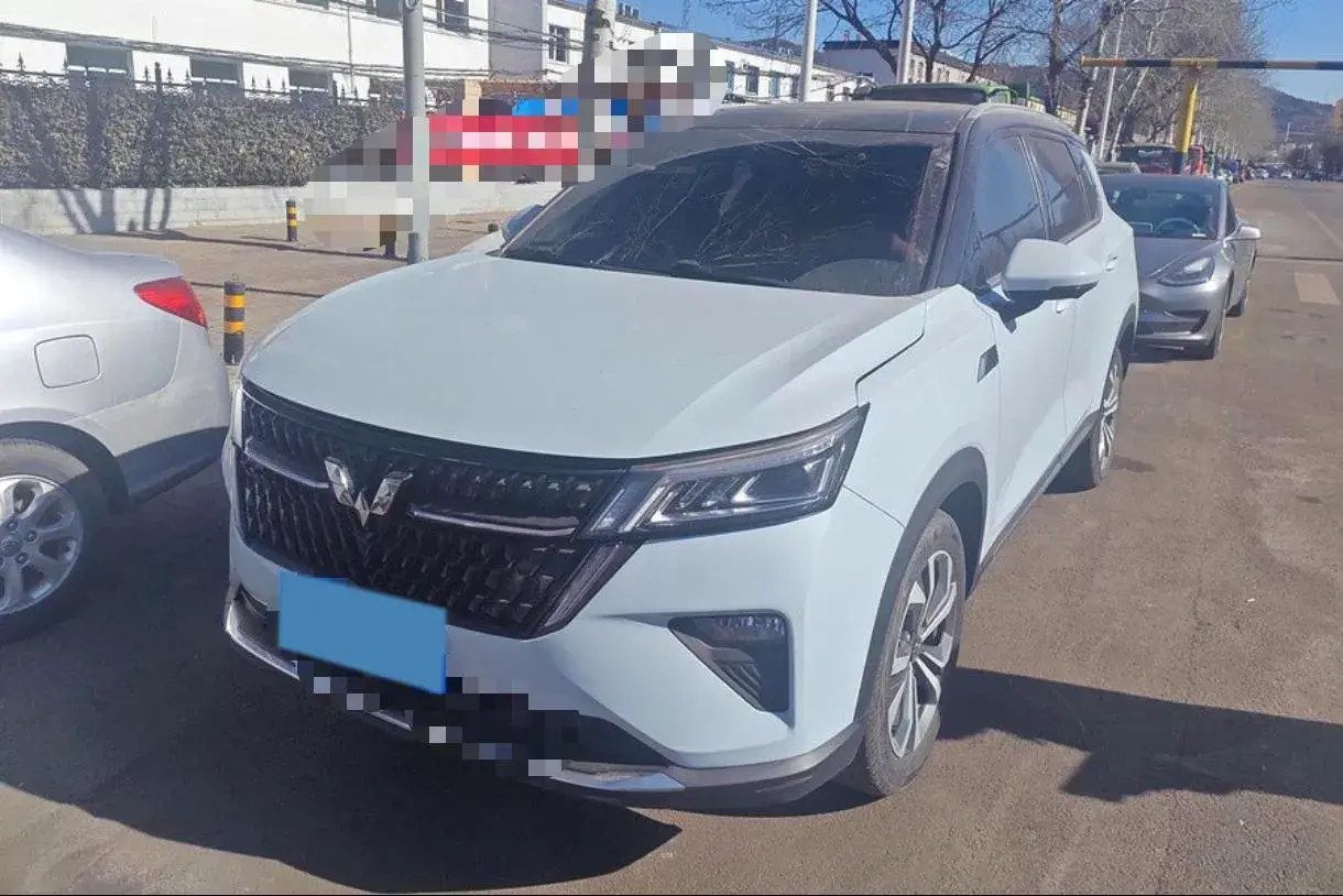 2022 WuLing XingChen 2.0L 136HP L4 1DHT Hybrid 1.8KWH