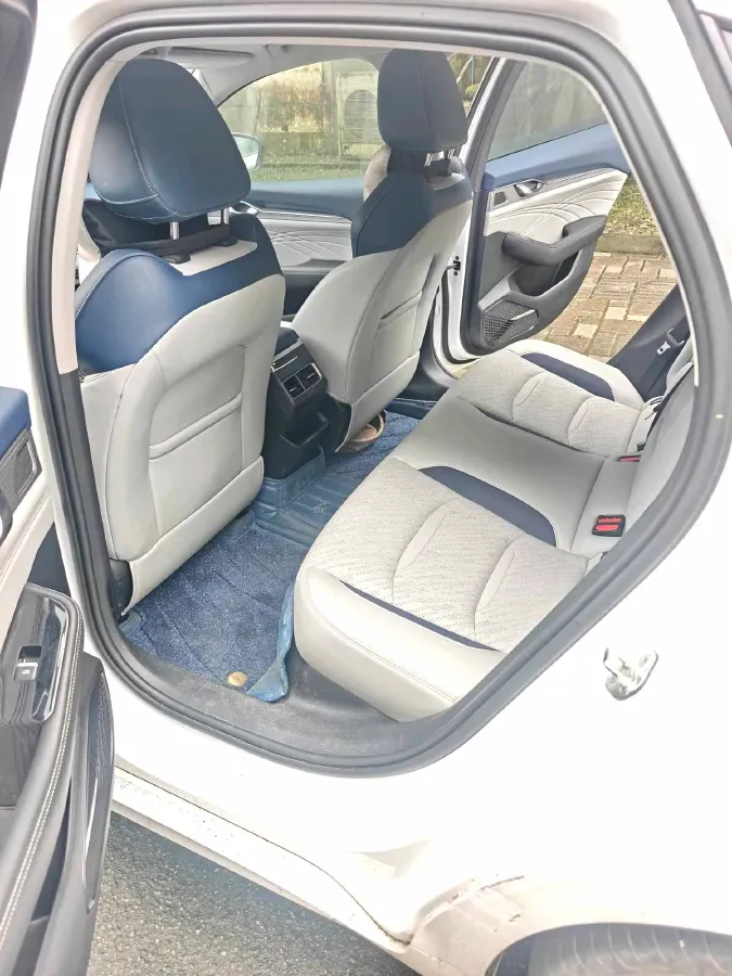 2021 Geely Preface 2.0T 190HP L4 7DCT,autocango,china used car exporter,china ev exporter,chinese used car exporter,chinese used ev exporter