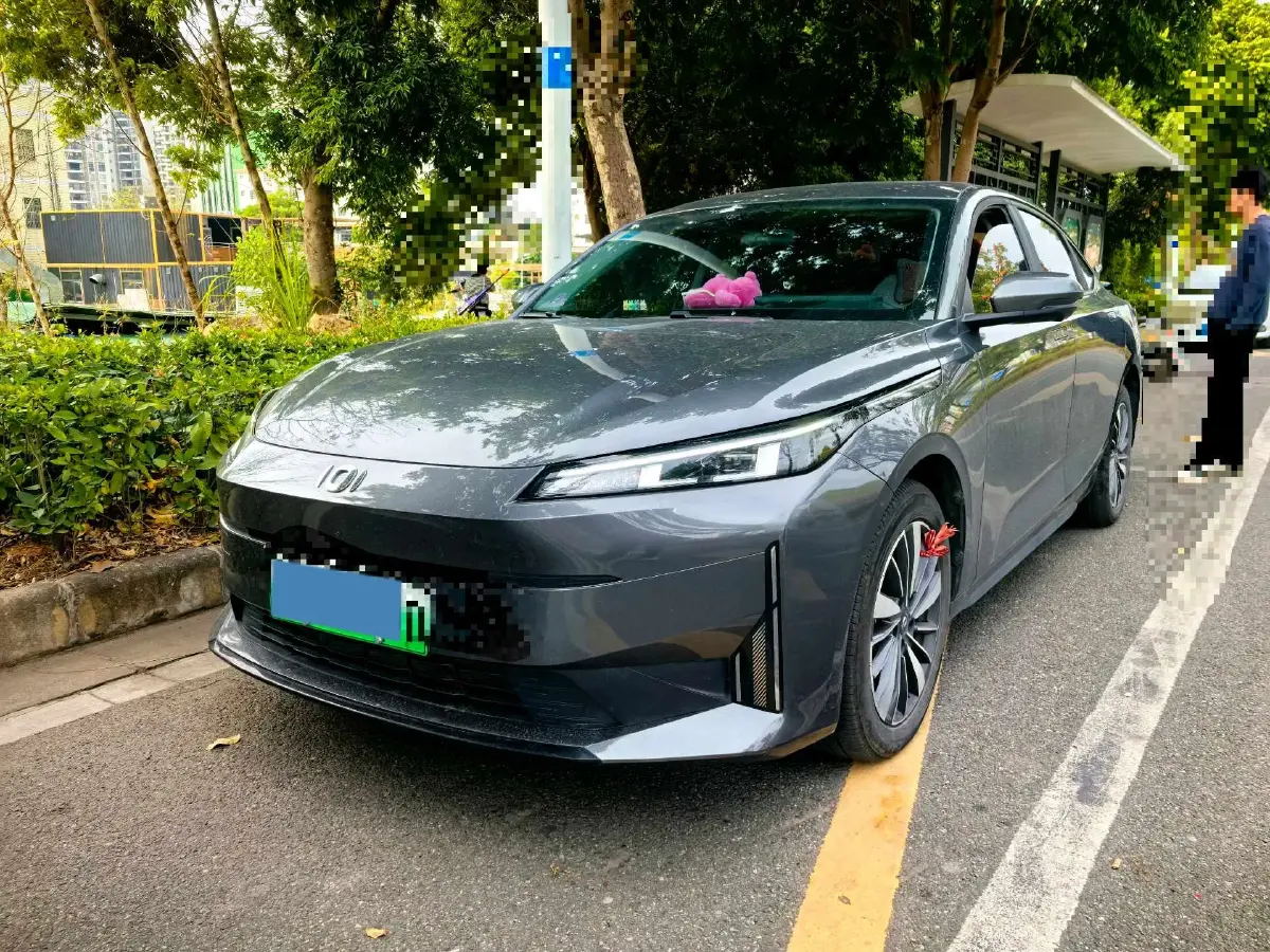 2024 ChangAn QiYuan A05 1.5L 110HP L4 E-CVT PHEV 18.99KWH