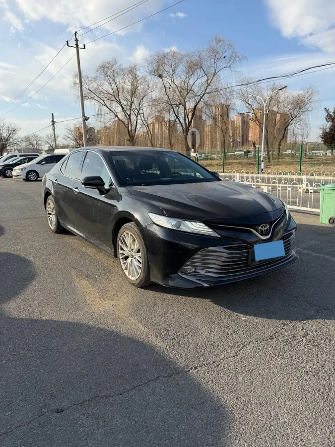2019 Toyota Camry 2.5L 209HP L4 8AT,autocango,china used car exporter,china ev exporter,chinese used car exporter,chinese used ev exporter