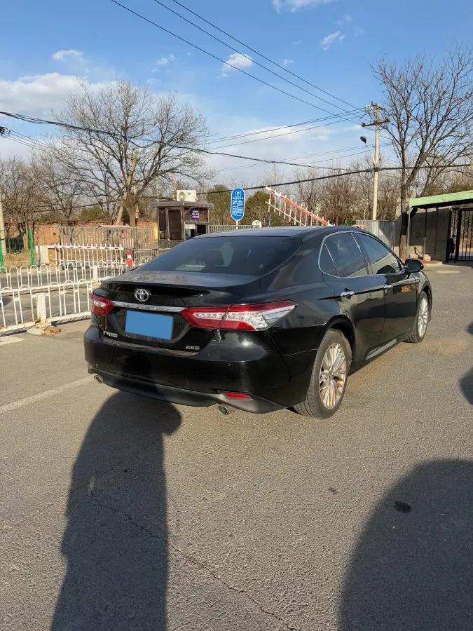 2019 Toyota Camry 2.5L 209HP L4 8AT,autocango,china used car exporter,china ev exporter,chinese used car exporter,chinese used ev exporter