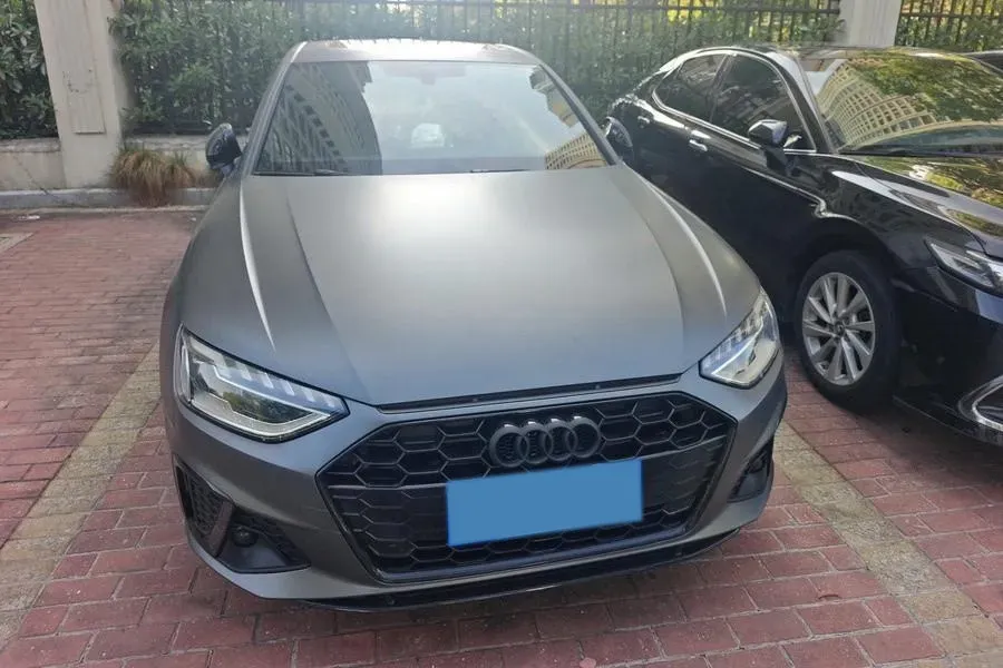 2024 Audi A4L 2.0T 190HP L4 7DCT,autocango,china used car exporter,china ev exporter,chinese used car exporter,chinese used ev exporter