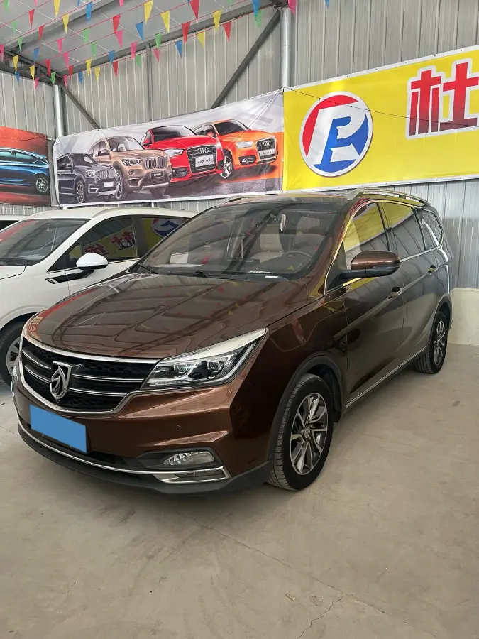 2017 BaoJun 730 1.5T 150HP L4 6MT