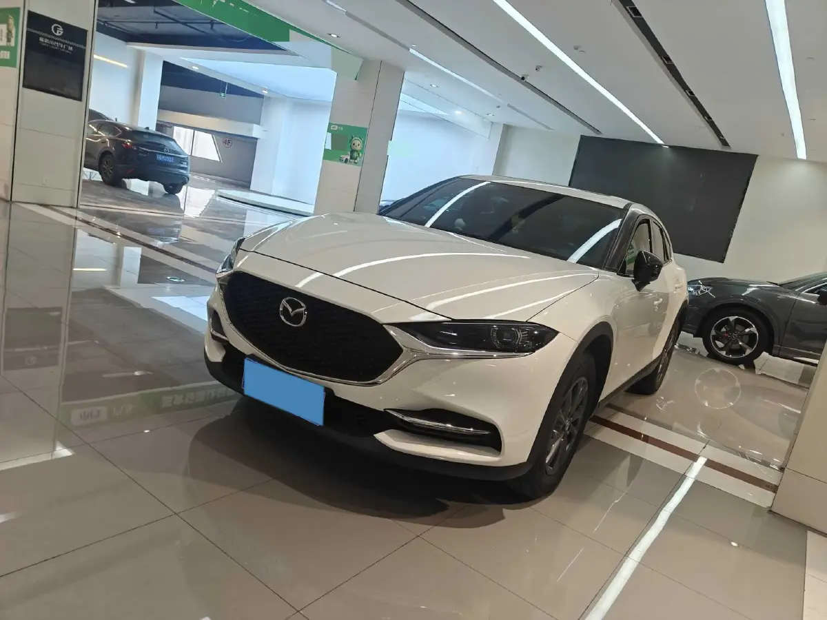 2021 Mazda CX-4 2.0L 158HP L4 6AT