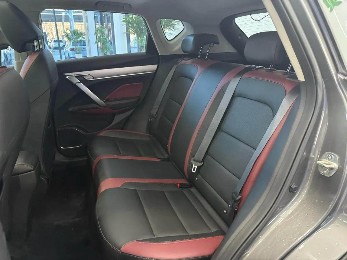 2021 Geely Coolray 1.4T 141HP L4 6DCT,autocango,china used car exporter,china ev exporter,chinese used car exporter,chinese used ev exporter