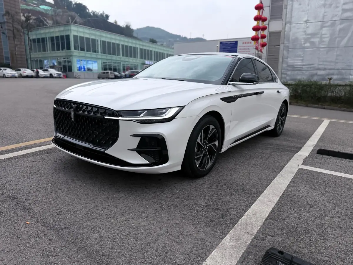 2022 Lincoln Z 2.0T 246HP L4 8AT