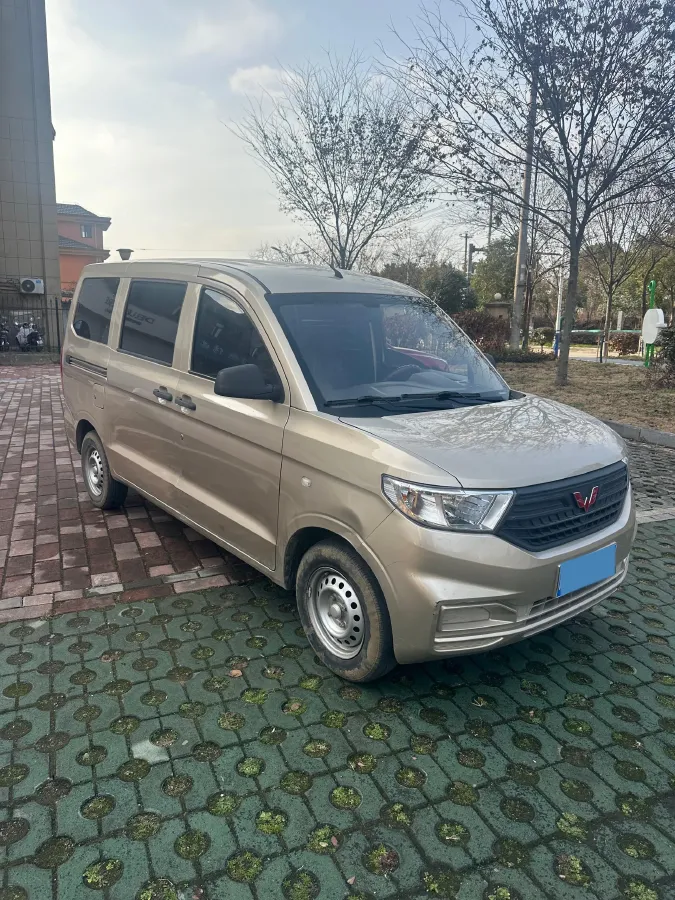 2022 JinBei Little Sea Lion X30 1.5L 102HP L4 5MT,autocango,china used car exporter,china ev exporter,chinese used car exporter,chinese used ev exporter