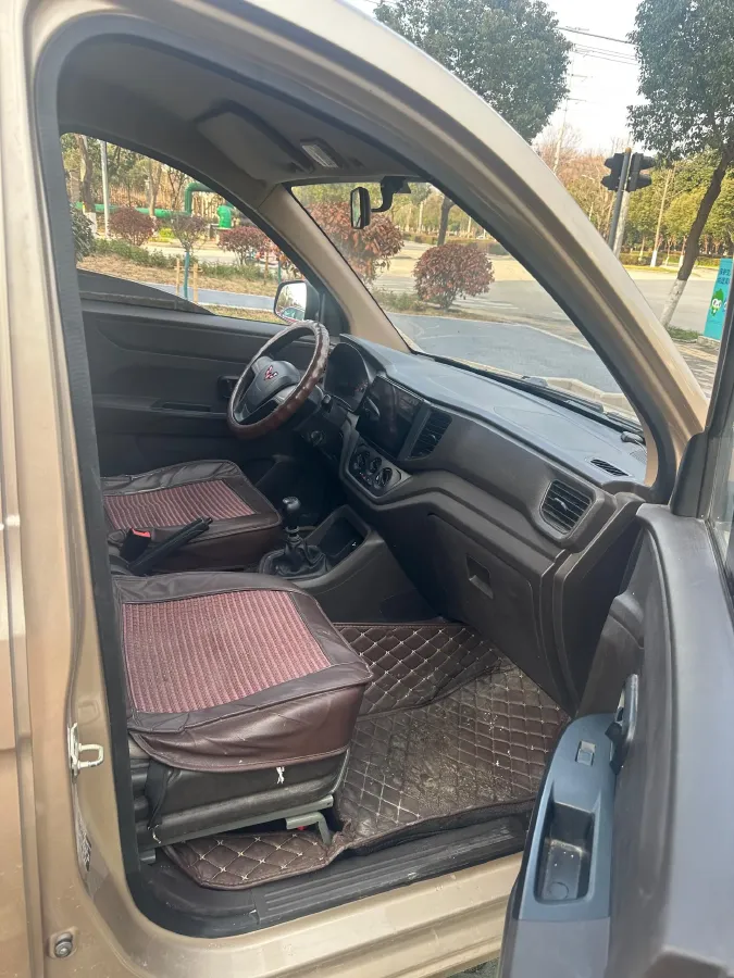 2022 JinBei Little Sea Lion X30 1.5L 102HP L4 5MT,autocango,china used car exporter,china ev exporter,chinese used car exporter,chinese used ev exporter