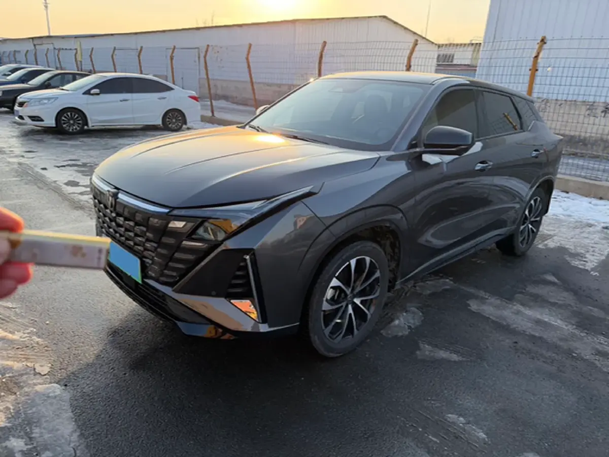 2024 ChangAn UNI-Z 1.5L 98HP L4 E-CVT PHEV 18.4KWH