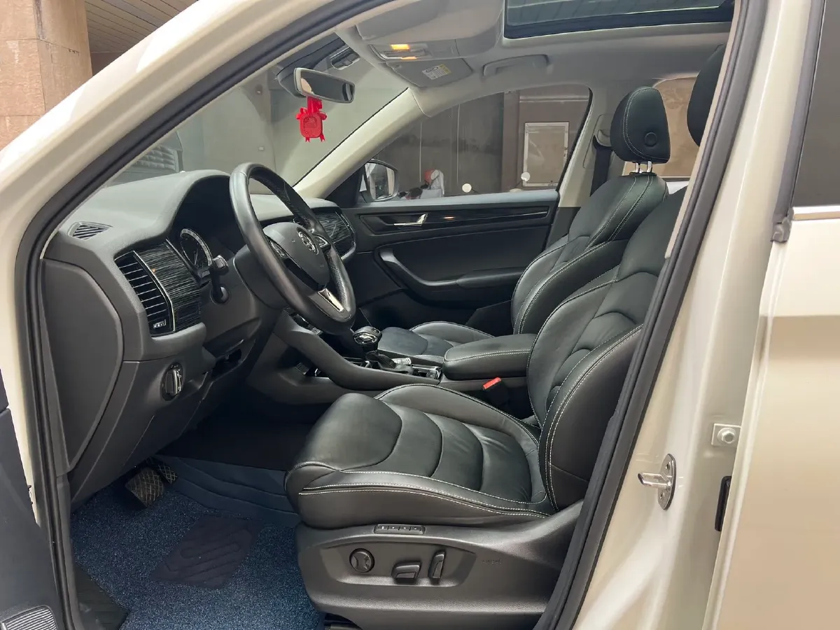 2018 Skoda Kodiak 2.0T 186HP L4 7DCT,autocango,china used car exporter,china ev exporter,chinese used car exporter,chinese used ev exporter